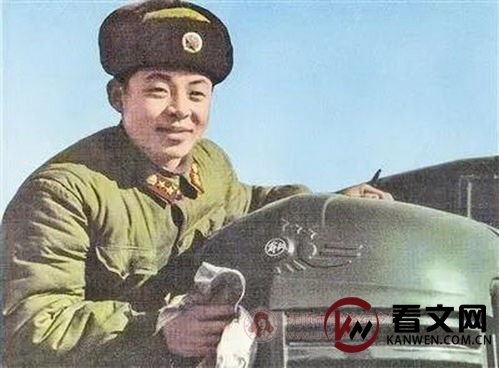 共和国十大英雄楷模人物，雷锋精神值得学习