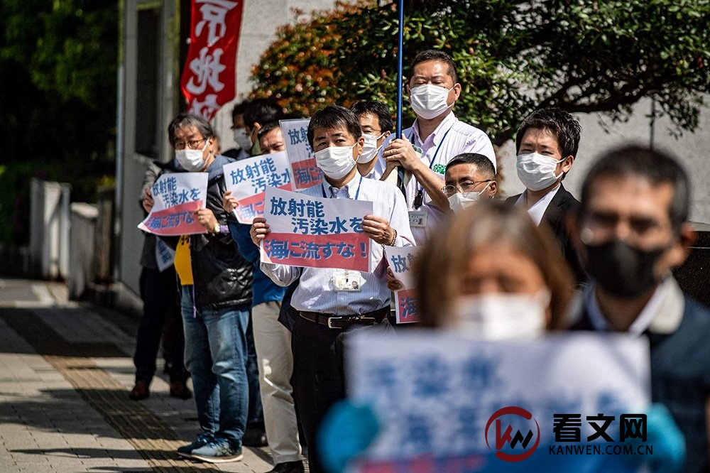 日本政府不顾国际反对,强行将核污水排海,日本渔民彻底失望了!
